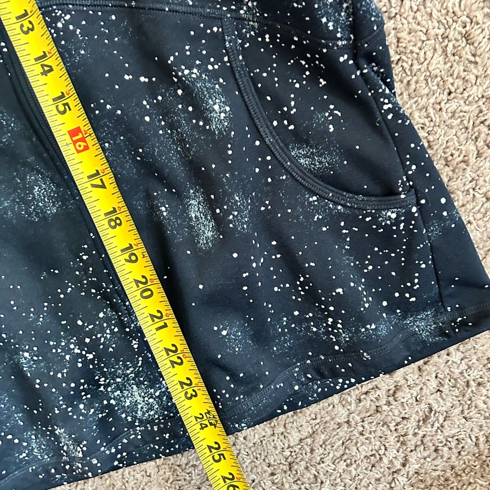 The North Face Black and White Women's Jacket - Picture 4 of 7